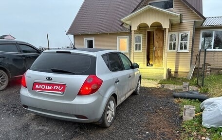 KIA cee'd I рестайлинг, 2007 год, 555 000 рублей, 4 фотография