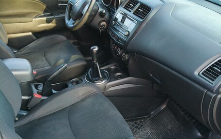 Mitsubishi ASX I рестайлинг, 2014 год, 1 200 000 рублей, 10 фотография