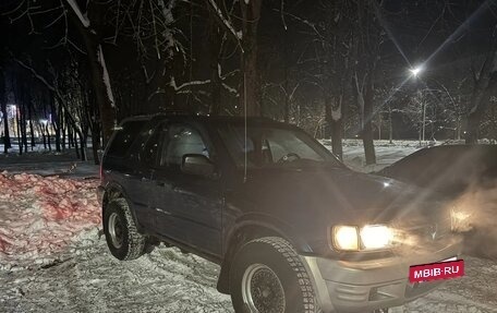 Isuzu Rodeo II, 2001 год, 800 000 рублей, 3 фотография