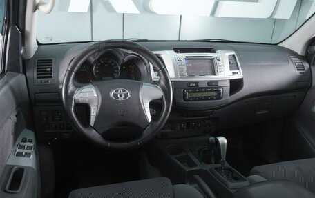 Toyota Hilux VII, 2013 год, 1 410 000 рублей, 6 фотография