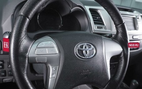 Toyota Hilux VII, 2013 год, 1 410 000 рублей, 12 фотография