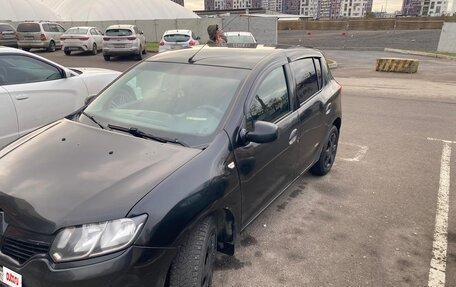 Renault Sandero II рестайлинг, 2015 год, 430 000 рублей, 2 фотография