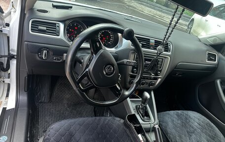 Volkswagen Jetta VI, 2017 год, 1 180 000 рублей, 38 фотография