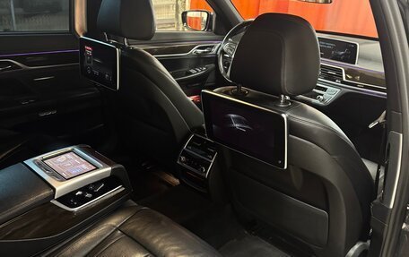 BMW 7 серия, 2017 год, 2 699 999 рублей, 6 фотография