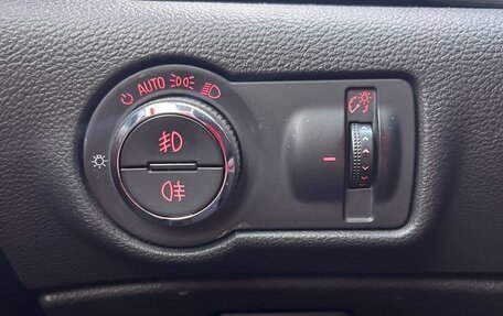 Opel Astra J, 2011 год, 665 000 рублей, 9 фотография