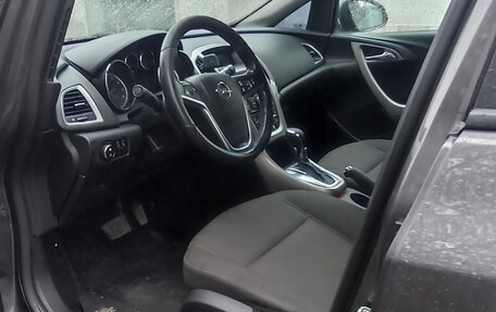 Opel Astra J, 2011 год, 590 000 рублей, 8 фотография