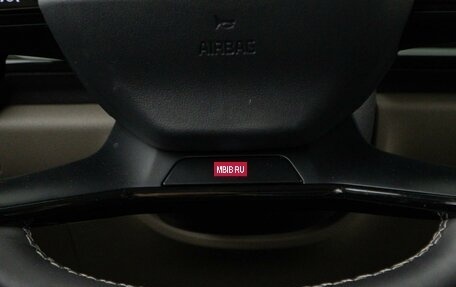 KIA Carnival, 2025 год, 7 083 055 рублей, 15 фотография