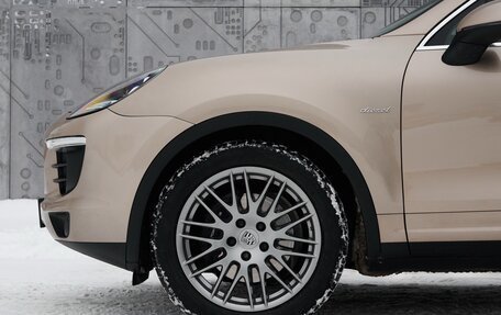 Porsche Cayenne III, 2016 год, 6 050 000 рублей, 3 фотография