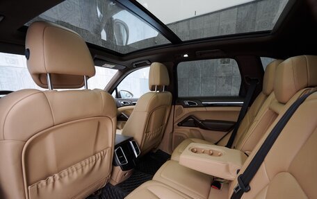 Porsche Cayenne III, 2016 год, 6 050 000 рублей, 15 фотография