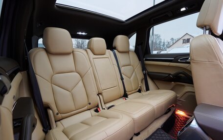 Porsche Cayenne III, 2016 год, 6 050 000 рублей, 16 фотография