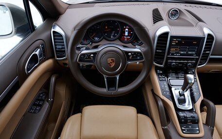 Porsche Cayenne III, 2016 год, 6 050 000 рублей, 13 фотография