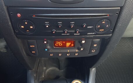 Renault Symbol I, 2007 год, 320 000 рублей, 12 фотография