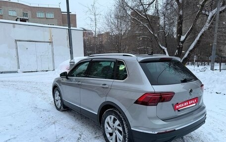 Volkswagen Tiguan II, 2021 год, 3 500 000 рублей, 3 фотография