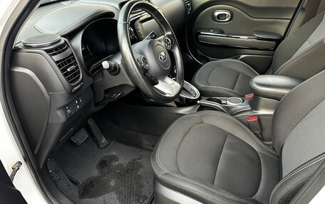 KIA Soul II рестайлинг, 2017 год, 1 437 000 рублей, 19 фотография