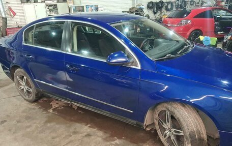 Volkswagen Passat B6, 2007 год, 599 000 рублей, 4 фотография