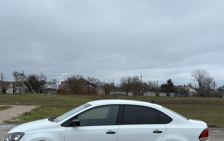 Volkswagen Polo VI (EU Market), 2018 год, 850 000 рублей, 2 фотография