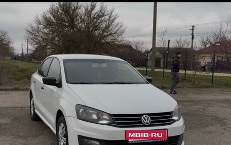 Volkswagen Polo VI (EU Market), 2018 год, 850 000 рублей, 18 фотография