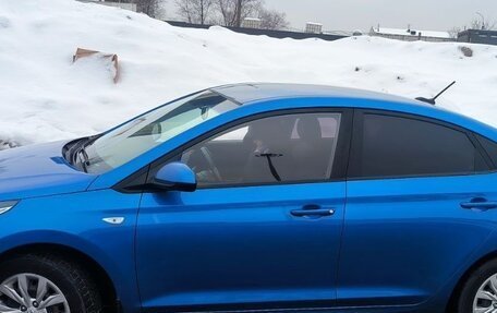 Hyundai Solaris II рестайлинг, 2017 год, 1 280 000 рублей, 3 фотография