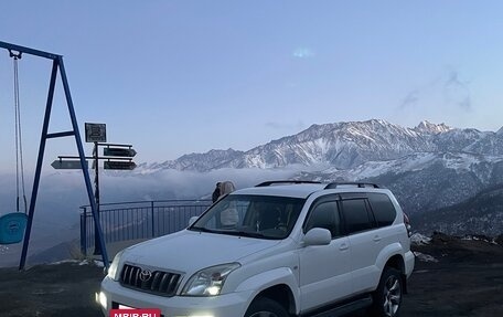 Toyota Land Cruiser Prado 120 рестайлинг, 2008 год, 2 700 000 рублей, 3 фотография