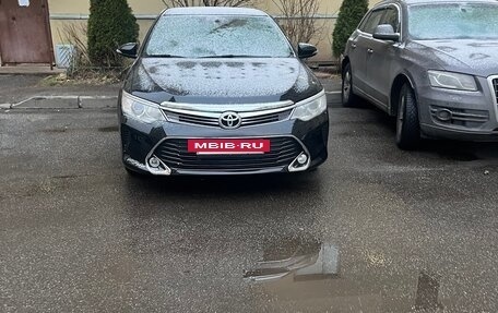 Toyota Camry, 2015 год, 1 850 000 рублей, 4 фотография