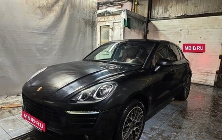 Porsche Macan I рестайлинг, 2014 год, 2 750 000 рублей, 2 фотография