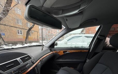 Mercedes-Benz E-Класс, 2002 год, 1 100 000 рублей, 4 фотография