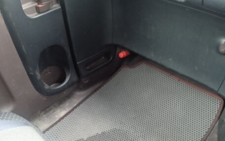 Toyota Spade, 2018 год, 1 300 000 рублей, 9 фотография