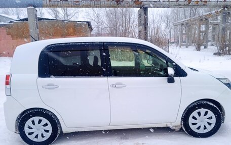 Toyota Spade, 2018 год, 1 300 000 рублей, 11 фотография