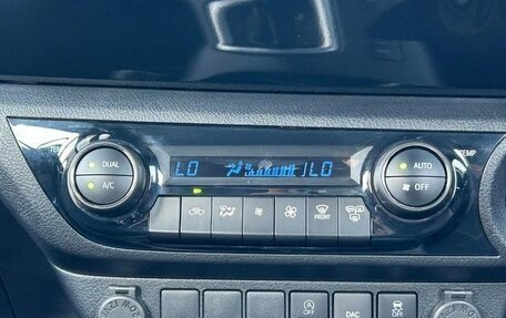 Toyota Hilux VIII, 2022 год, 3 950 002 рублей, 10 фотография