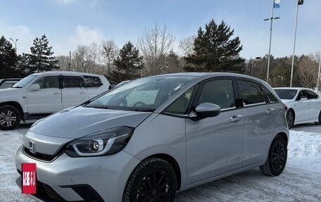 Honda Fit, 2022 год, 1 250 000 рублей, 3 фотография