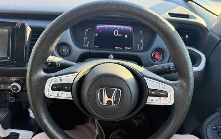 Honda Fit, 2022 год, 1 250 000 рублей, 13 фотография