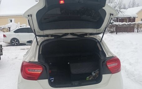 Mercedes-Benz A-Класс, 2014 год, 1 220 000 рублей, 6 фотография