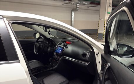 Mazda 6, 2011 год, 1 300 000 рублей, 20 фотография