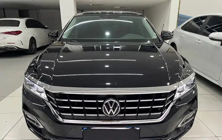 Volkswagen Passat B8 рестайлинг, 2021 год, 1 800 000 рублей, 2 фотография