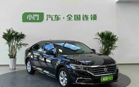 Volkswagen Passat B8 рестайлинг, 2021 год, 1 980 000 рублей, 3 фотография