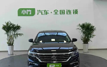 Volkswagen Passat B8 рестайлинг, 2021 год, 1 980 000 рублей, 2 фотография