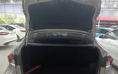 Toyota Corolla, 2022 год, 1 400 000 рублей, 10 фотография