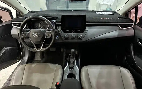 Toyota Corolla, 2022 год, 1 500 000 рублей, 8 фотография