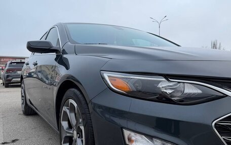 Chevrolet Malibu IX, 2020 год, 1 800 000 рублей, 4 фотография