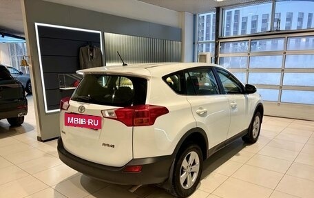 Toyota RAV4, 2013 год, 1 649 000 рублей, 4 фотография