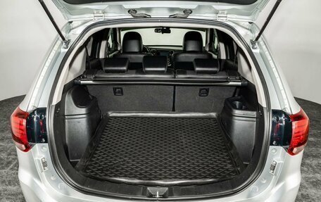 Mitsubishi Outlander III рестайлинг 3, 2015 год, 1 750 000 рублей, 17 фотография