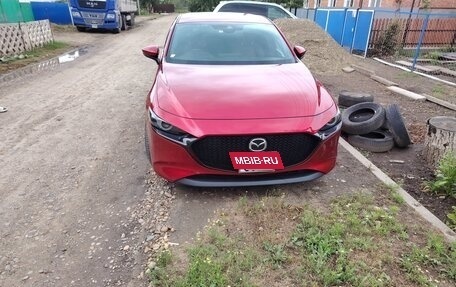 Mazda 3, 2019 год, 2 300 000 рублей, 2 фотография