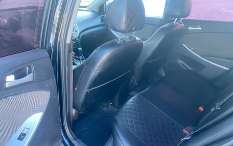 Hyundai Solaris II рестайлинг, 2013 год, 720 000 рублей, 8 фотография