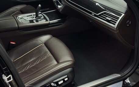 BMW 7 серия, 2020 год, 6 490 000 рублей, 12 фотография