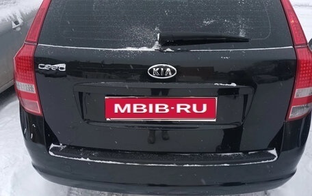 KIA cee'd I рестайлинг, 2011 год, 900 000 рублей, 3 фотография