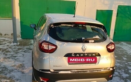 Renault Kaptur I рестайлинг, 2019 год, 1 750 000 рублей, 3 фотография
