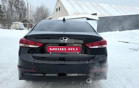 Hyundai Elantra VI рестайлинг, 2017 год, 1 450 000 рублей, 5 фотография