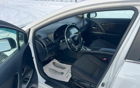 Toyota Avensis III рестайлинг, 2009 год, 1 179 000 рублей, 10 фотография