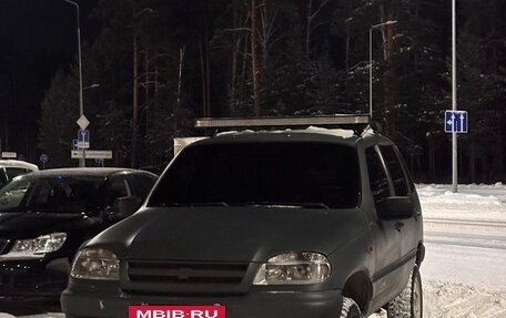 Chevrolet Niva I рестайлинг, 2004 год, 250 000 рублей, 2 фотография