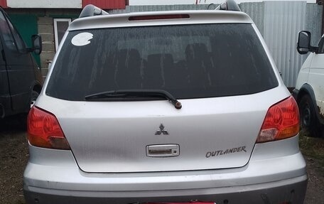 Mitsubishi Outlander III рестайлинг 3, 2003 год, 420 000 рублей, 3 фотография